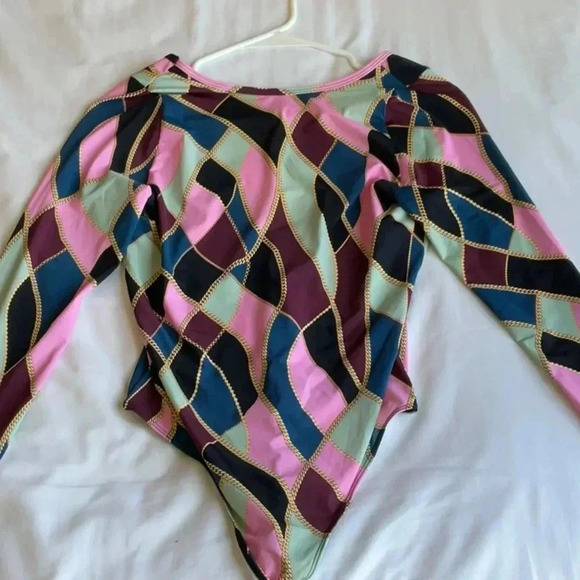 Parade Low Back Dream Fit Bodysuit Size M - Picture 3 of 4